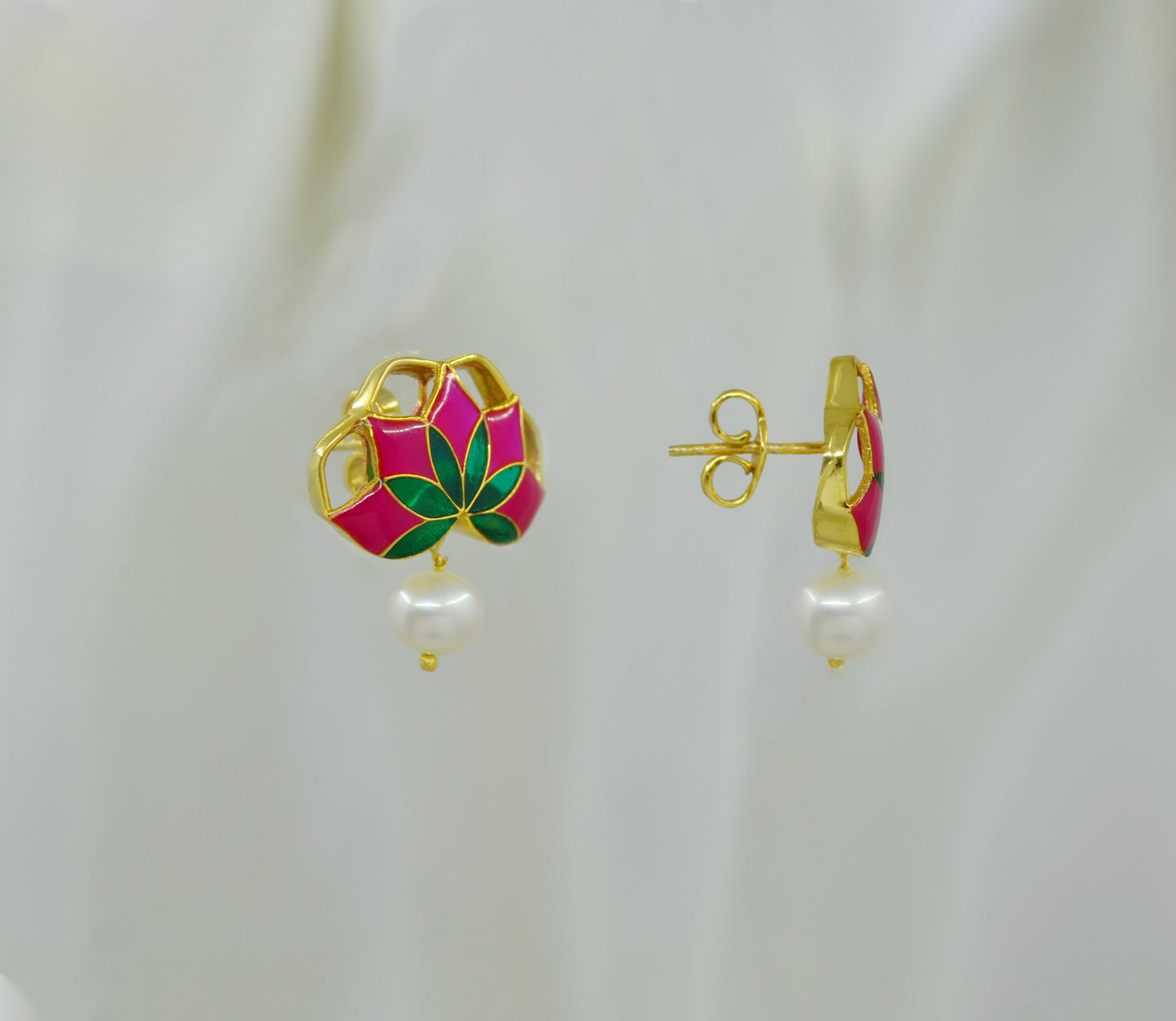 Gul Nuwwar Choker & Gul Earrings
