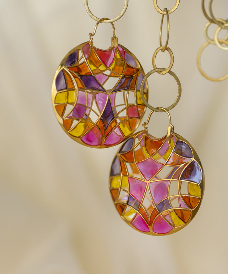 Rust Pink Kaleidoscope Polychrome Hoop Earrings In Gold Finish