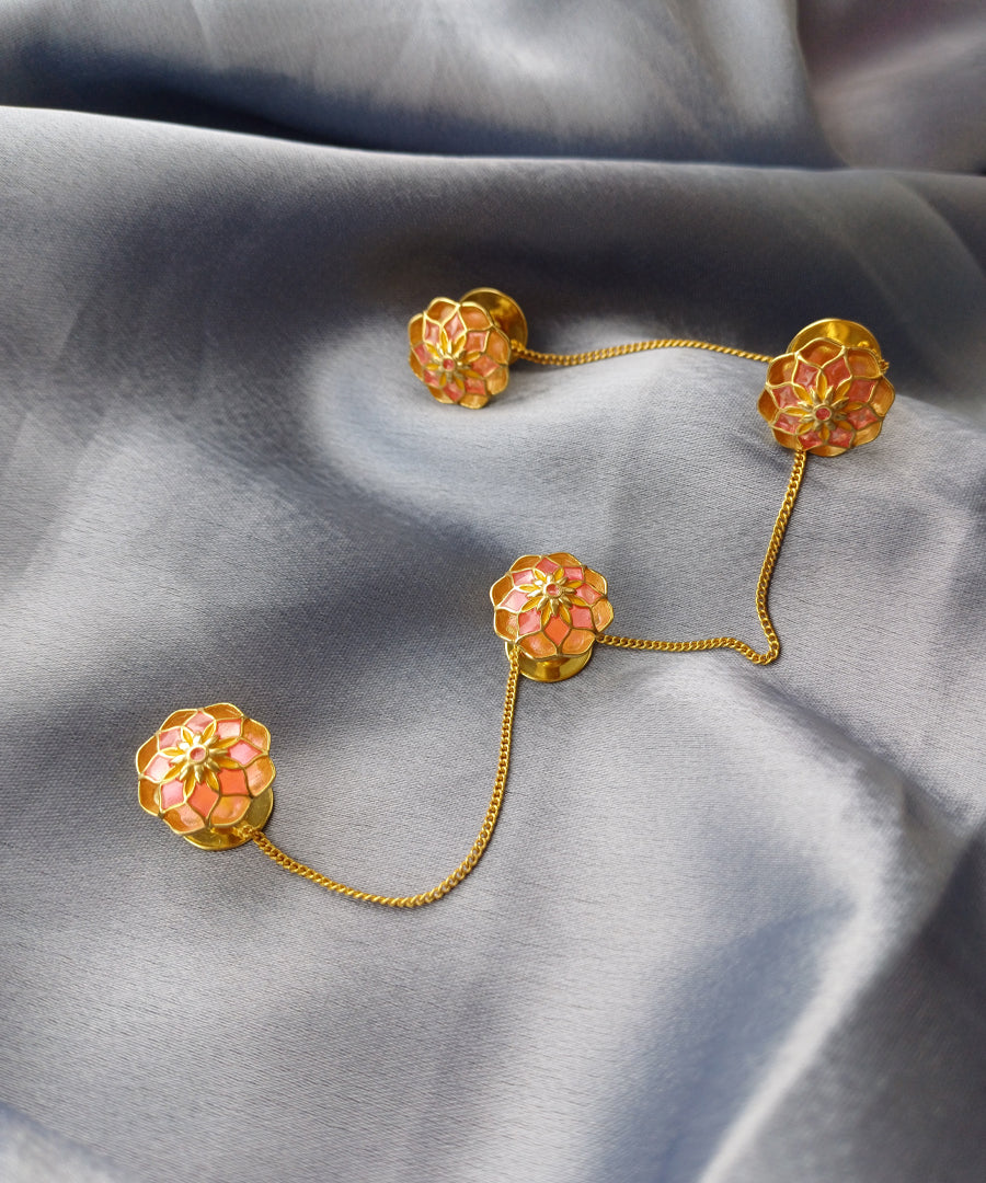 Set of 4 kurta buttons with chain.