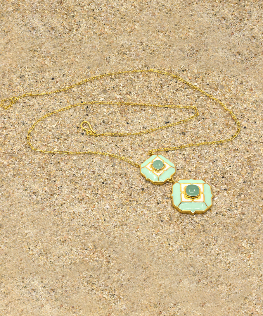 Foggy Green Tranquil Deep Dive Long Necklace