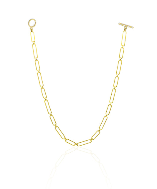 Golden paperclip long necklace. Made with 92.5% sterling silver with thick gold plating.