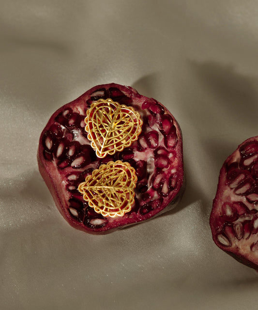 Rakaan Heart-Shaped Minimal Studs –  Gold Finish