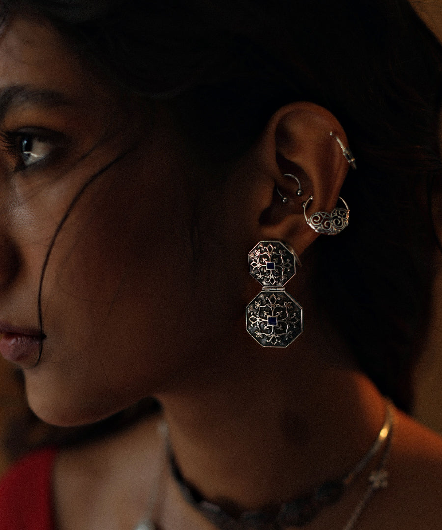 Silver Goonj Maru Surlio Earrings