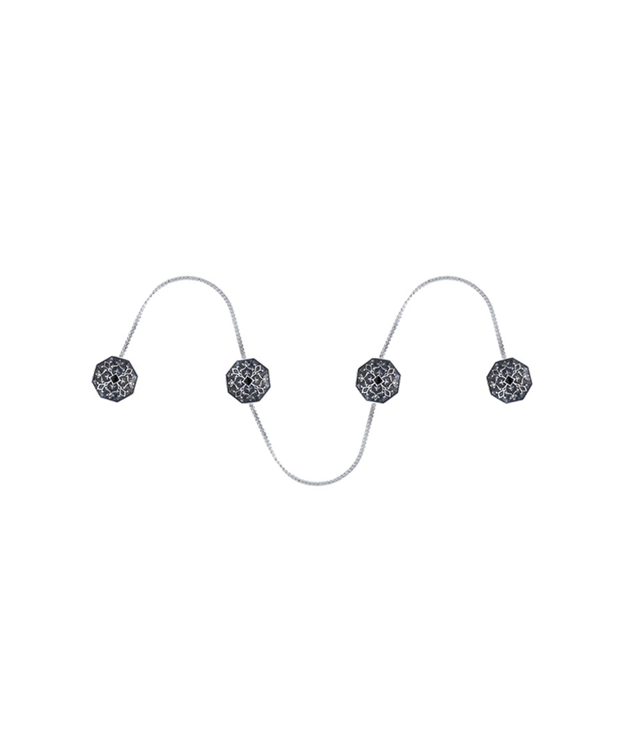Ste of 4 kurta buttons with chain.