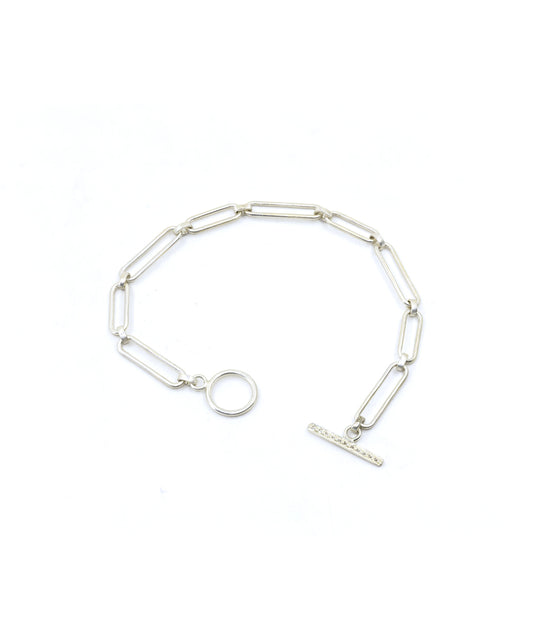 925 Silver anti-tarnish paperclip chain bracelet for men and women.