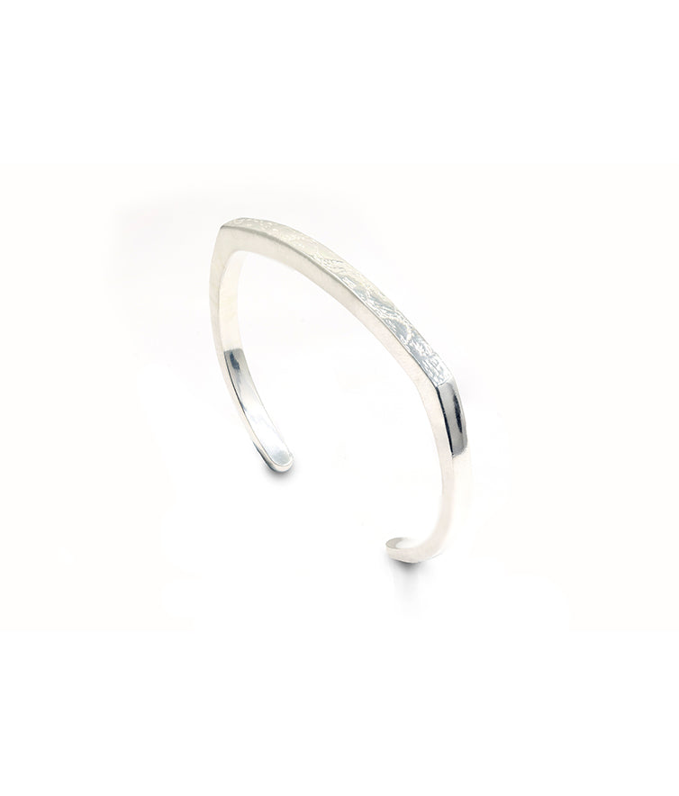 925 silver tarnishfree open bracelet for men.