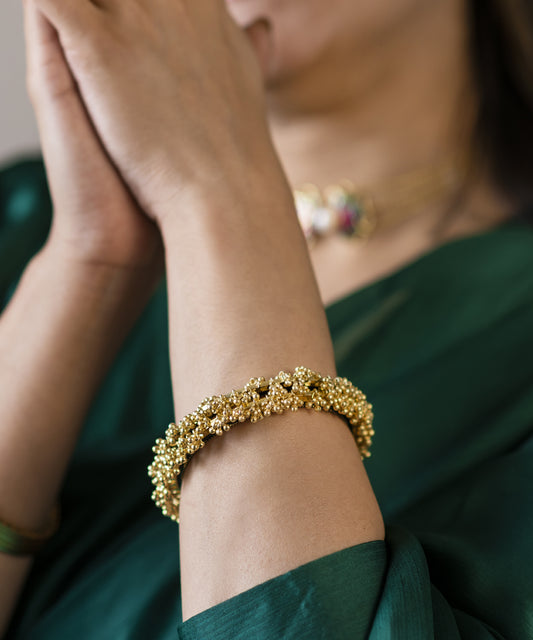 Golden Thar Ghungroo Bangle