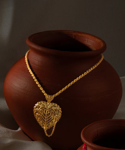 Rakaan Long Pendant With Chain