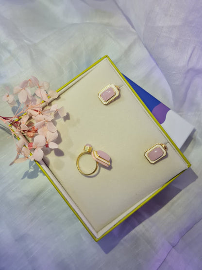 Tranquil Stud Earrings With Adjustable Ring - Gift Box For Women - Sterling Silver